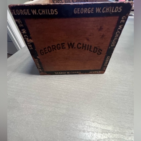 Vintage George W Child's Wooden Cigar Box 2 for 5¢ Factory 117 S.C. Collectors‎ - Picture 13 of 16